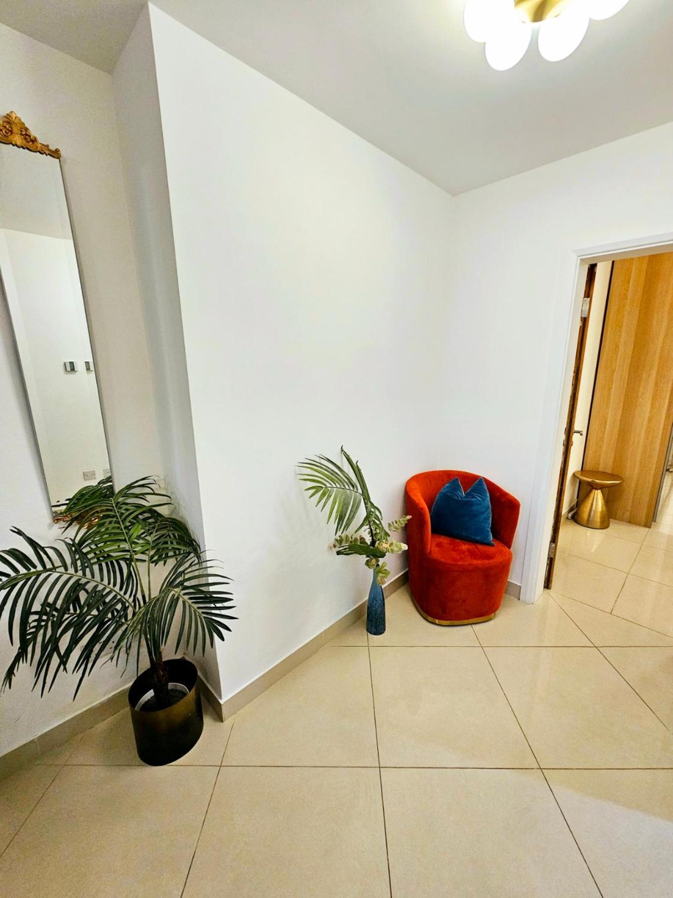 Modern Hyde Park Home With Private Entrance & Private Back Patio Near Bayswater & Paddington Stations London Ngoại thất bức ảnh