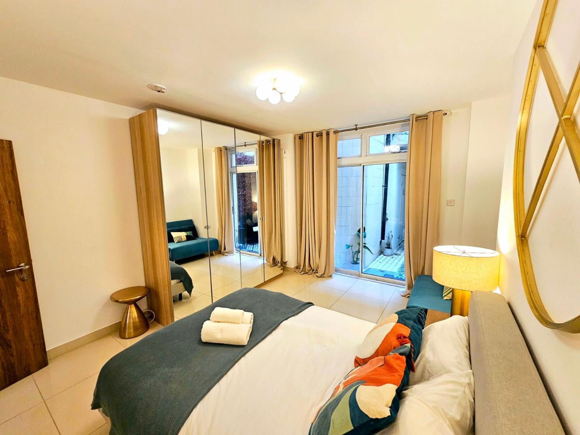 Modern Hyde Park Home With Private Entrance & Private Back Patio Near Bayswater & Paddington Stations London Ngoại thất bức ảnh