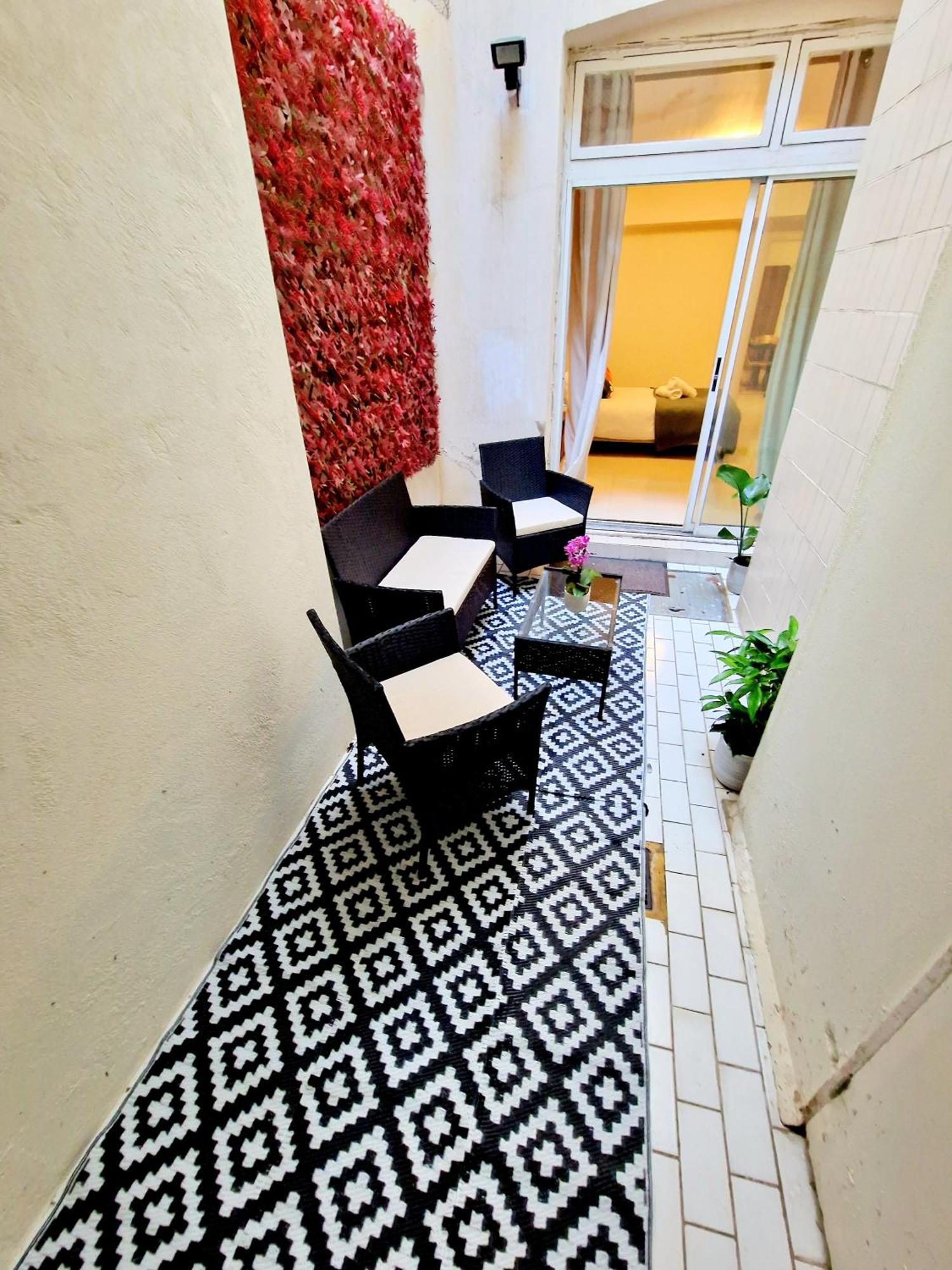 Modern Hyde Park Home With Private Entrance & Private Back Patio Near Bayswater & Paddington Stations London Ngoại thất bức ảnh